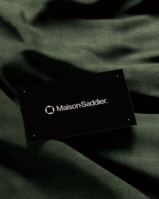 Carte de visite Maison Saddier – graphisme et identité visuelle par Bim Agency
